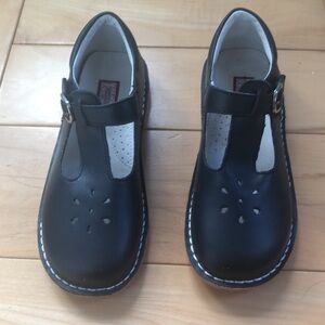 L’Amour girls vintage style leather shoes